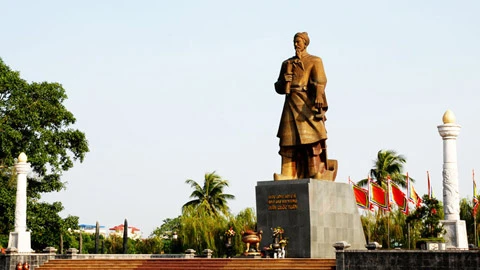 Rinden homenaje al héroe nacional Tran Hung Dao