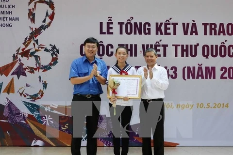 Vietnam convoca concurso de escritura de UPU 45