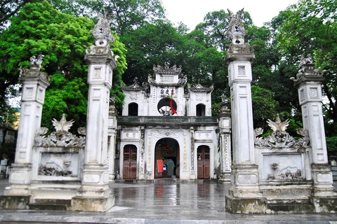 Cuatro protectores de Thang Long (Hanoi)