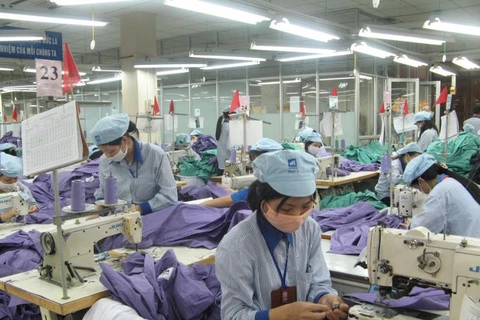 Industria textil de Vietnam enfrenta normas de origen de productos