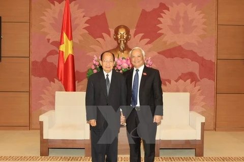 Vietnam dispuesto a trabajar con Laos por impulso de nexos bilateral