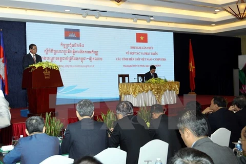 Vietnam y Cambodia promueven cooperación entre localidades fronterizas