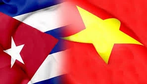 Periodistas vietnamitas y cubanos comparten experiencias profesionales