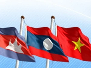 Fuerzas de seguridad de Laos, Vietnam y Cambodia fomentan amistad