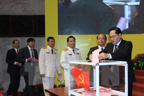 Comité Partidista de Hanoi publica lista del órgano permanente