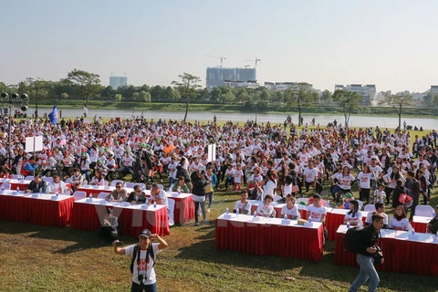 Maratón en Hanoi a favor de los niños desafortunados