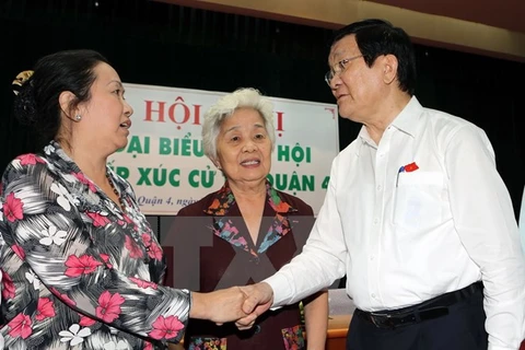 Presidente vietnamita sostiene contactos con electores