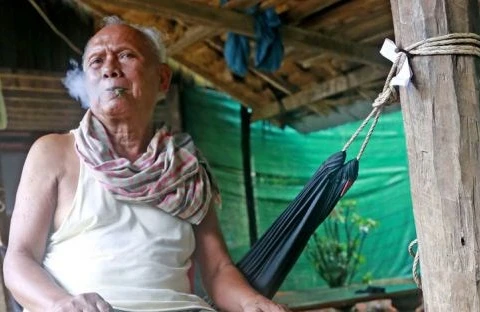 Imputan a otro ex oficial de Khmer Rojo
