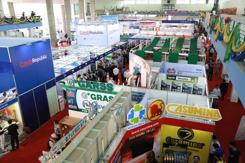 Abre sus puertas feria comercial Vietnam Expo 2016