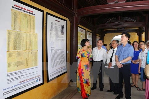 Exponen en Vietnam archivos de última dinastía feudal