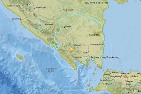 Fuerte sismo en Indonesia