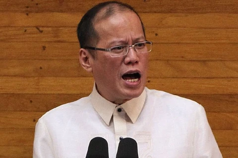 Candidatos favoritos siguen en fuerte pugna en carrera presidencial de Filipinas