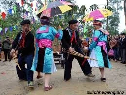 Fiesta cultural de etnia minoritaria Mong atrae a visitantes