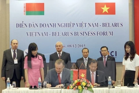 Celebran en Hanoi Día Nacional de Belarús