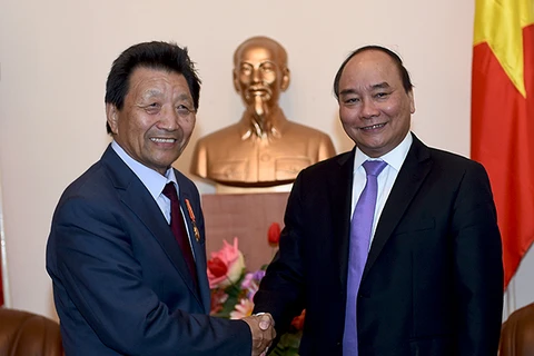 Prosigue premier vietnamita tensa agenda en Mongolia