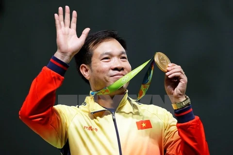 Hoang Xuan Vinh gana primer oro para Vietnam en los Juegos Olímpicos