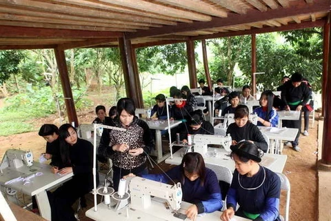 Nuevo proyecto de asistencia a mujeres en Vietnam