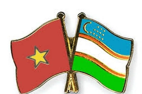 Conmemoran Día Nacional de Uzbekistán en Vietnam