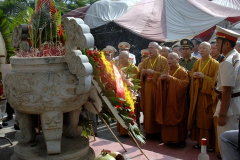 Organizan réquiem en homenaje a mártires en Ha Giang