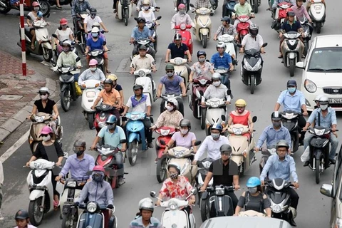 Francia concede 120 mil euros a Hanoi para la gestión de atmosfera