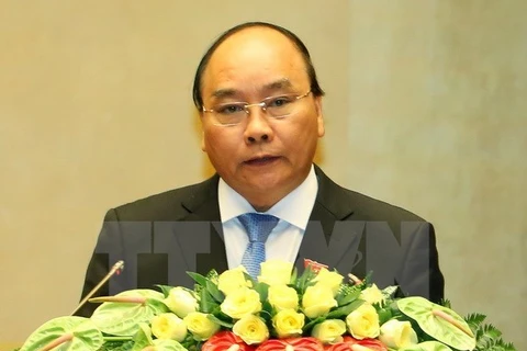 Premier de Vietnam viaja a Laos para Cumbres de ASEAN