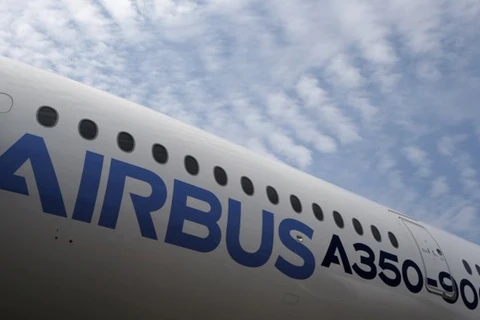 Airbus ayuda a desarrollar la industria de aviación en Vietnam