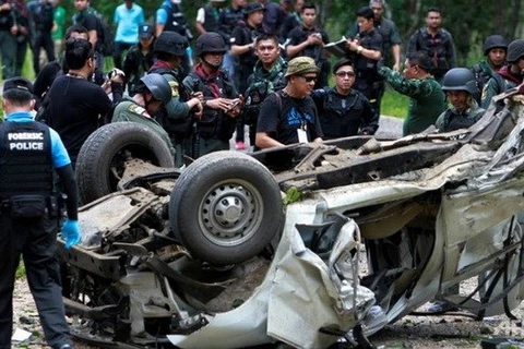 Tres policías muertos por explosión en sur de Tailandia