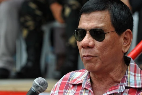 Presidente de Filipinas seguirá con la lucha contra drogas