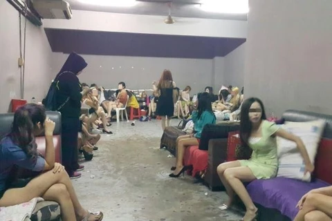 Rescatan a mujeres vietnamitas obligadas a la prostitución en Malasia