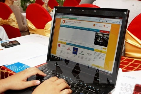 Sugieren a empresas vietnamitas aprovechar comercio electrónico