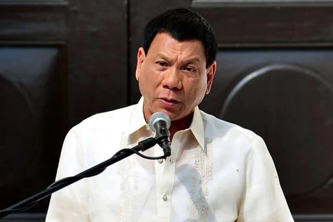 Presidente de Filipinas cancela la compra de rifles de Estados Unidos