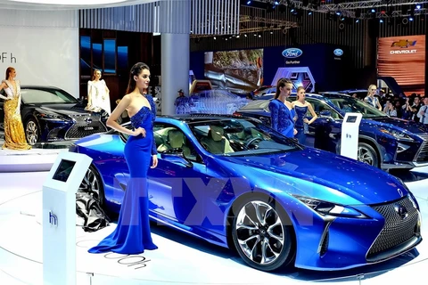 [Fotos] Presentan más de 80 modelos en Exposición de Automóviles de Vietnam 2017 