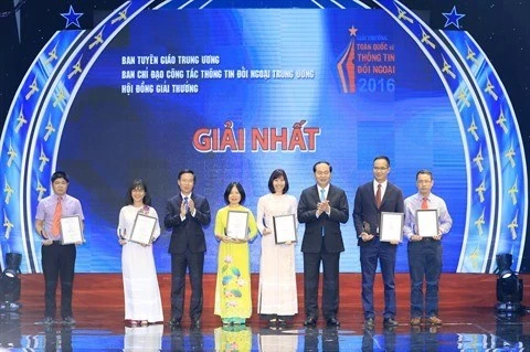 Comunicado sobre nueva edicción del Premio Nacional de Información para el Exterior de Vietnam 2017