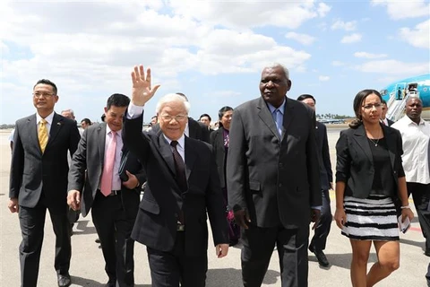 [Fotos] Máximo dirigente partidista de Vietnam visita Cuba