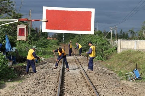 Vietnam convoca inversiones extranjeras para seis proyectos ferroviarios
