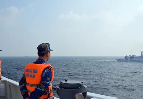 Ley de Guardia Costera de Vietnam contribuye al desarrollo económico marítimo