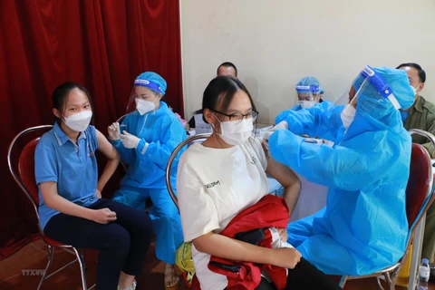 Vietnam figura entre los seis países con mayor cobertura de vacunación