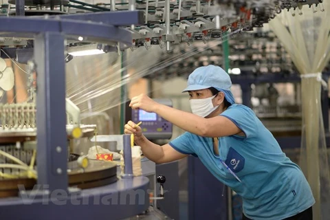 Con buen ritmo de crecimiento exportaciones textiles de Vietnam superan 'tormenta' de COVID-19