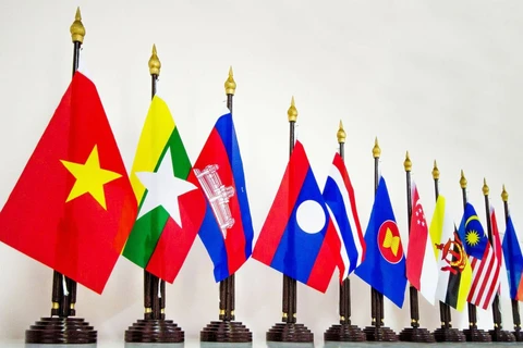 Aprecian amplia agenda prevista de Vietnam en 42a Cumbre de ASEAN ​
