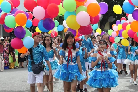 [Fotos] Hanoi celebra 20 aniversario de reconocimiento como "Ciudad por la Paz"