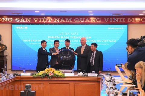 [Foto] VietnamPlus estrena sitio web en idioma ruso