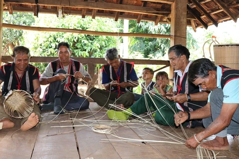 [Foto] Cestas en cultura Jrai en el Altiplano Central de Vietnam