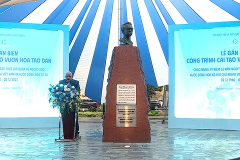 Reinauguran en Hanoi parque-jardín símbolo de relaciones Vietnam-Cuba