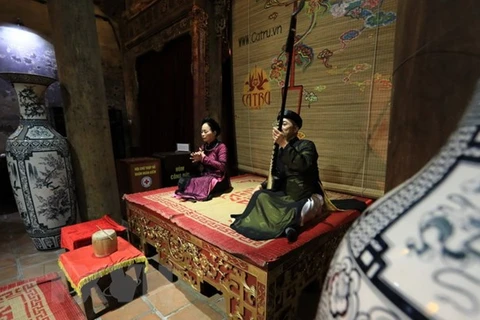 Hanoi por preservar Ca Tru, canto ceremonial de Vietnam