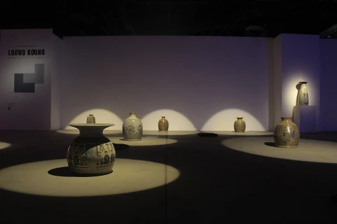 Efectúan exposición de instalación de cerámica contemporánea "Loong Koong" en Hanoi