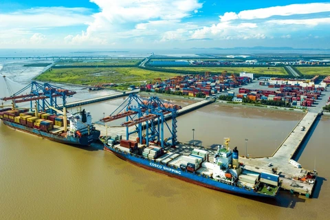 Comercio exterior de Vietnam podría alcanzar 750 mil millones de dólares en 2022, según experto