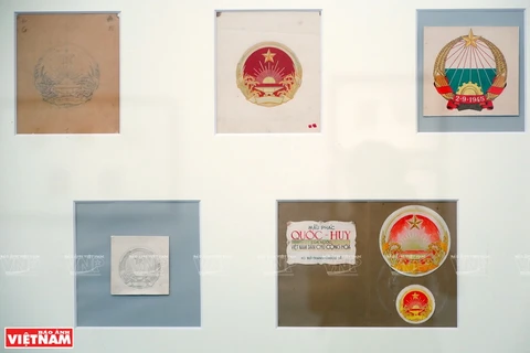 Historia de creación del escudo nacional de Vietnam