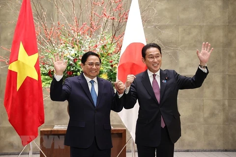 Profundizan las relaciones de asociación estratégica Vietnam-Japón