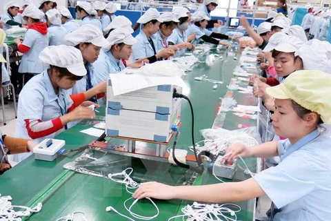 Provincia de Vietnam atrae casi dos mil millones de dólares de IED 
