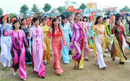 Vietnam busca fomentar la solidaridad entre mujeres dentro y fuera del país